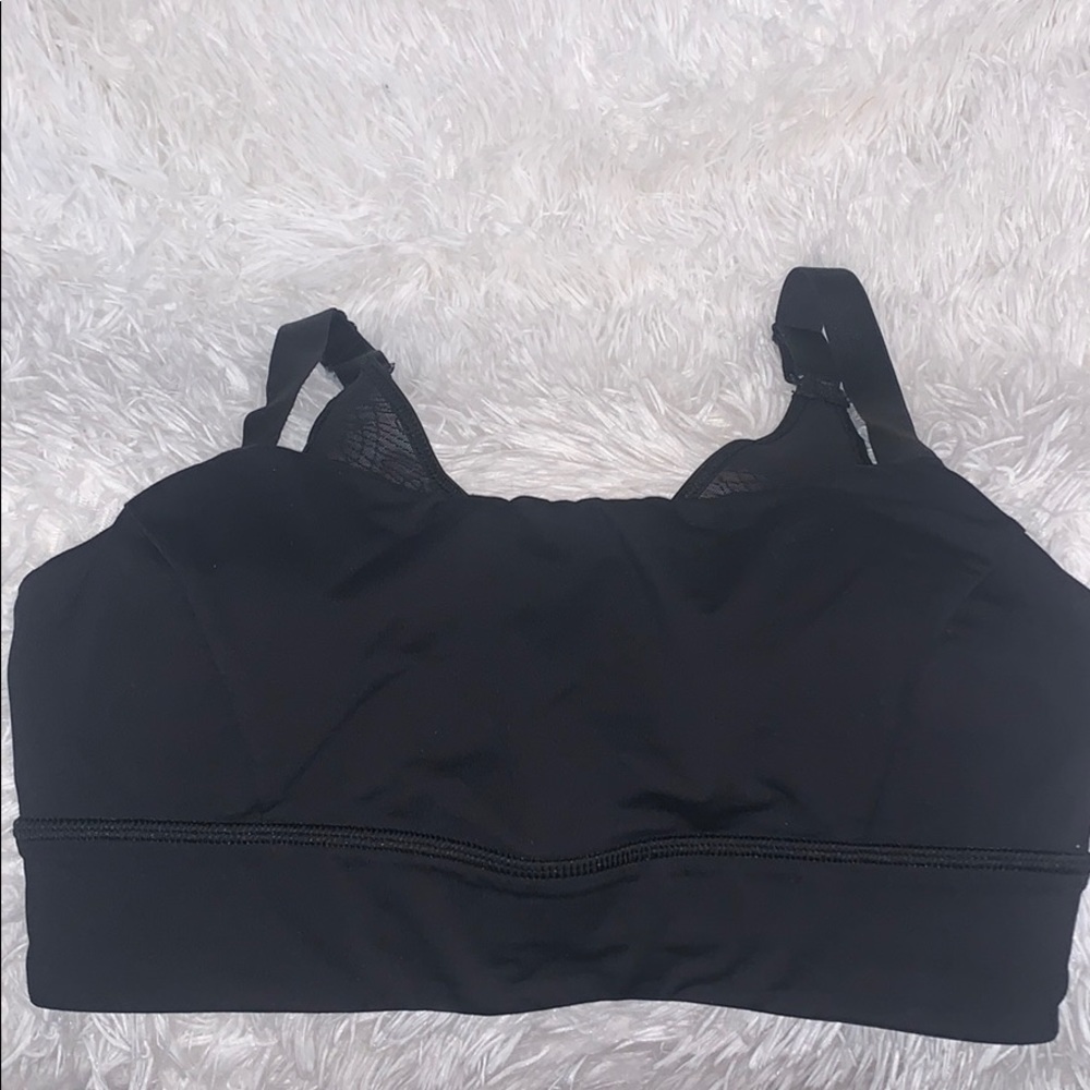 Lululemon black sports bra medium support
